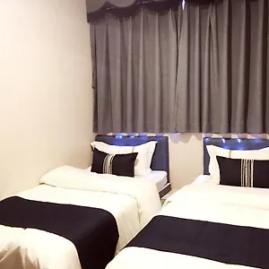 シーズンズ ** 香港